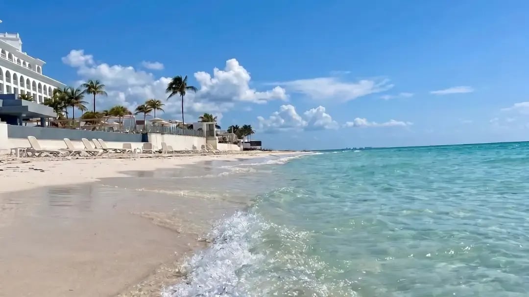 Playa Caracol-1